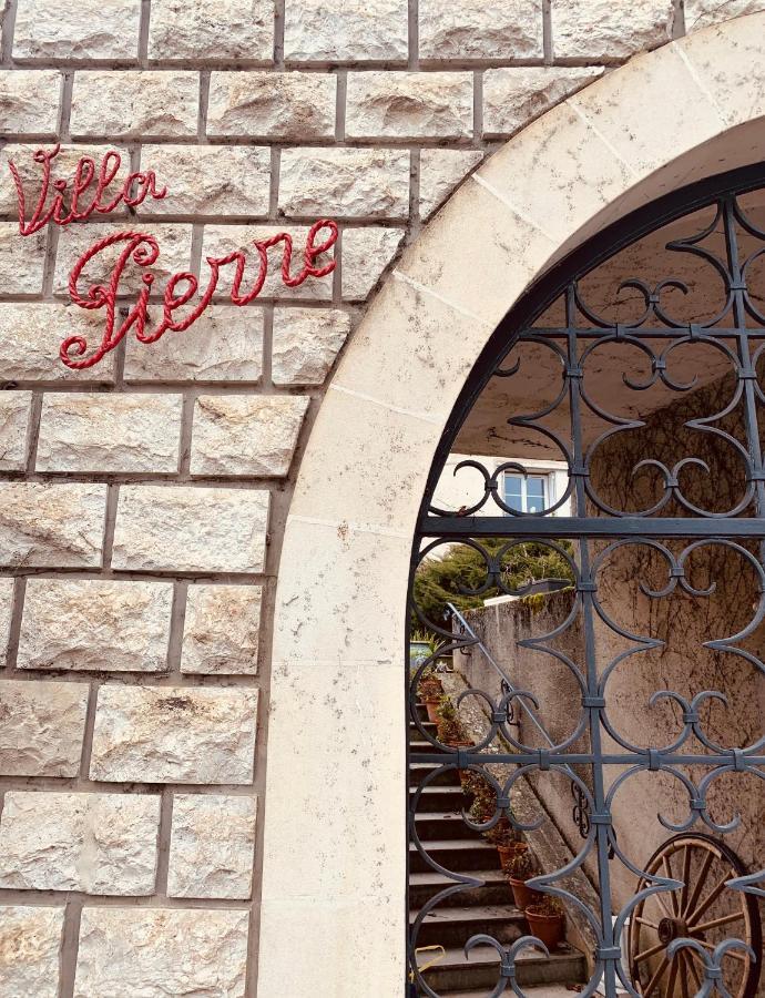 קונדום Villa Pierre מראה חיצוני תמונה